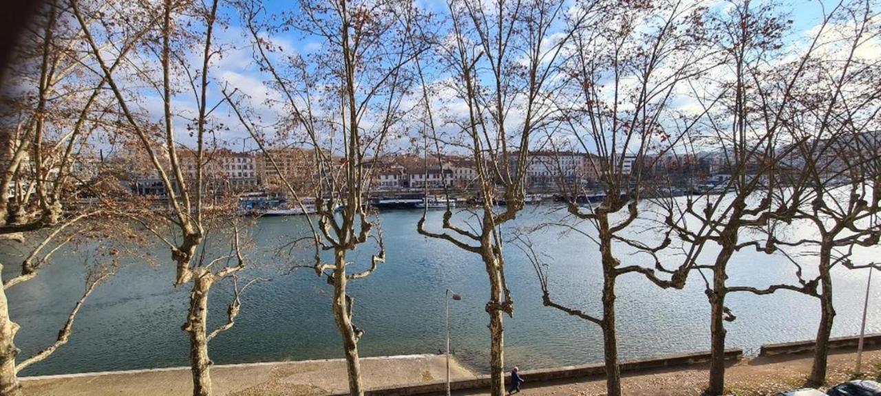Porte Du Vieux Lyon, Vue Sur La Saone Εξωτερικό φωτογραφία